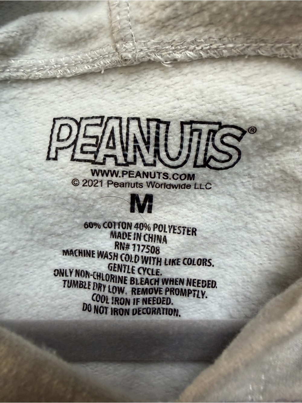 Peanuts Snoopy Doghouse Tie Dye Hoodie Medium - Picture 3 of 4